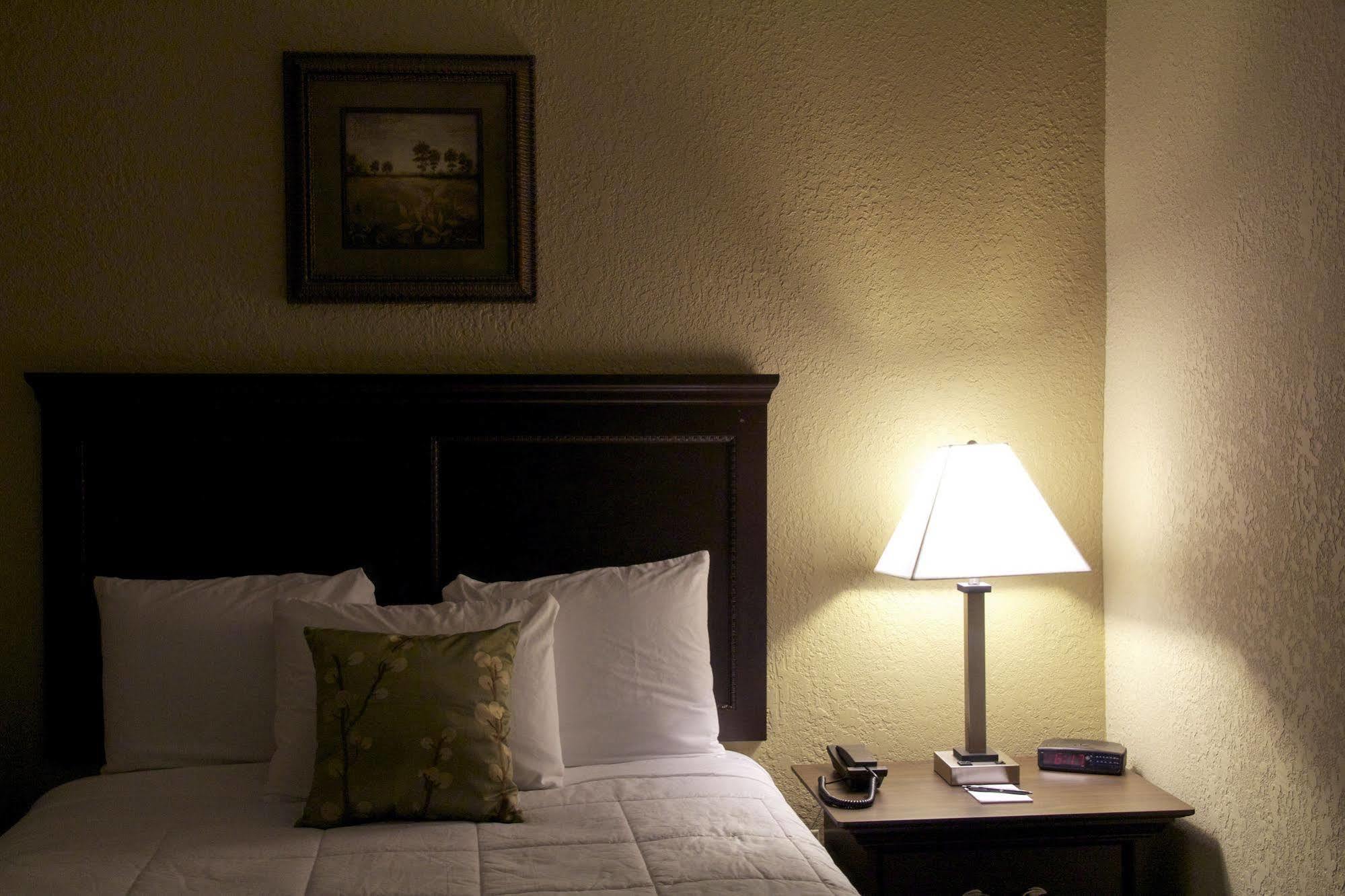 Grand View Inn & Suites Branson Exteriör bild